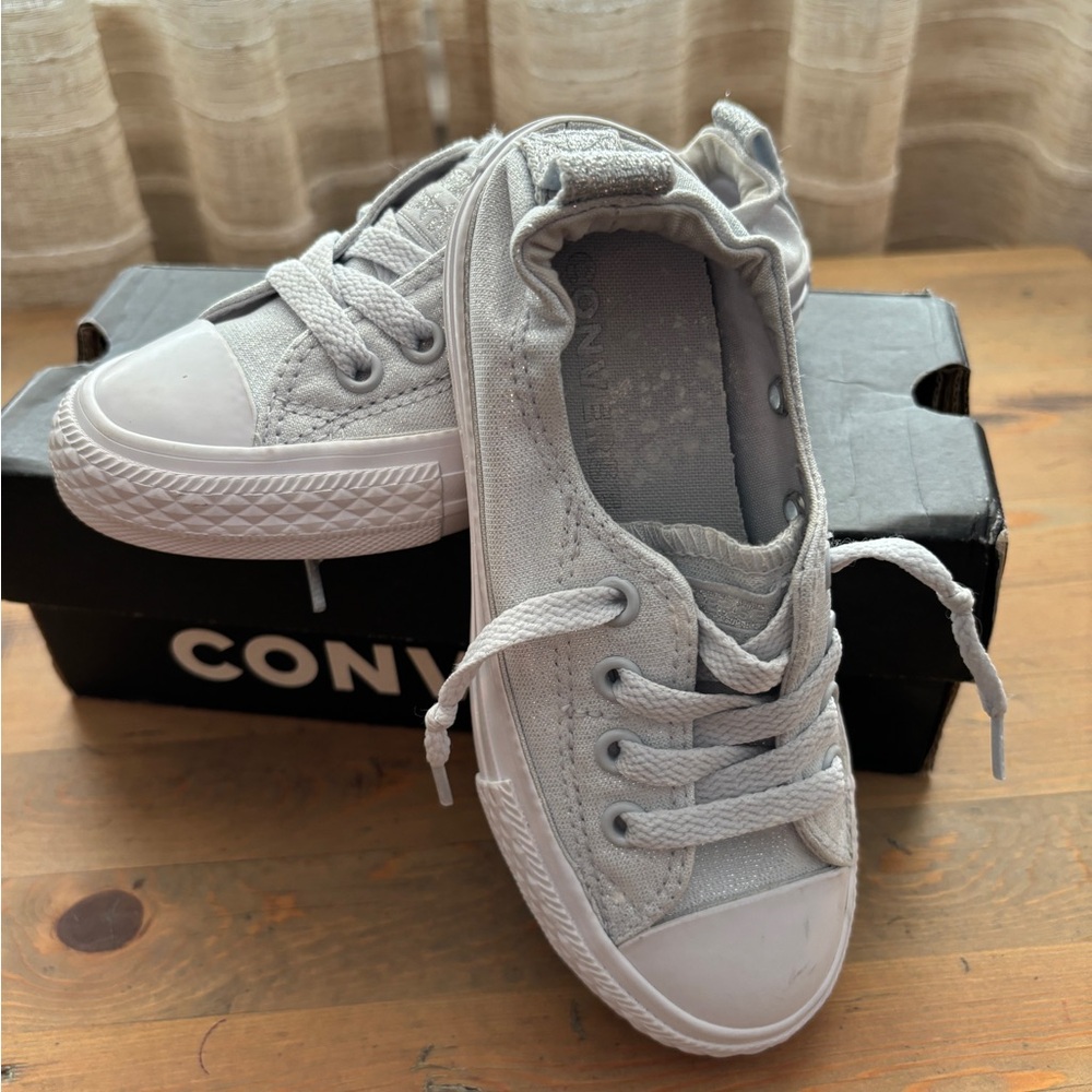 Girls Sparkling Shoreline Converse (size 11)